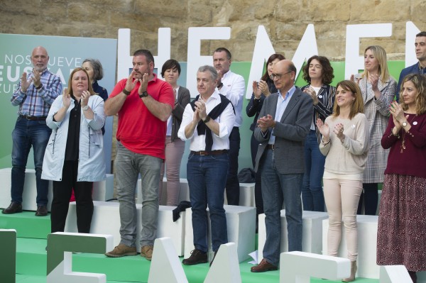 Mitina - Labastida. Iñigo Urkullu, Mikel Legarda, Almudena Otaola, Laura Pérez.