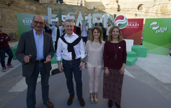 Mitina - Labastida. Iñigo Urkullu, Mikel Legarda, Almudena Otaola, Laura Pérez.