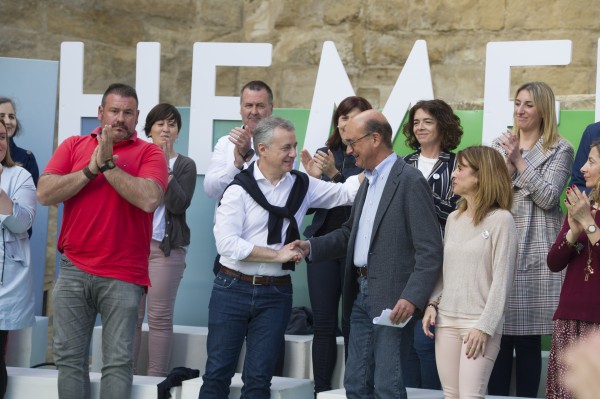 Mitina - Labastida. Iñigo Urkullu, Mikel Legarda, Almudena Otaola, Laura Pérez.