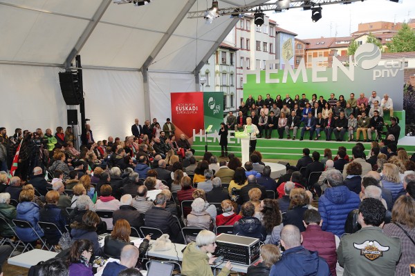 Mitina - Barakaldo. Amaia Del Campo, Idoia Sagastizabal, Aitor Esteban, Iñigo Urkullu, Andoni Ortuzar