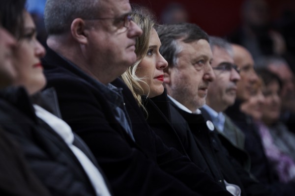 Mitin Arenal. Aitor Esteban, Almudena Otaola, Maribel Vaquero, Iñigo Urkullu, Andoni Ortuzar. Bilbao 