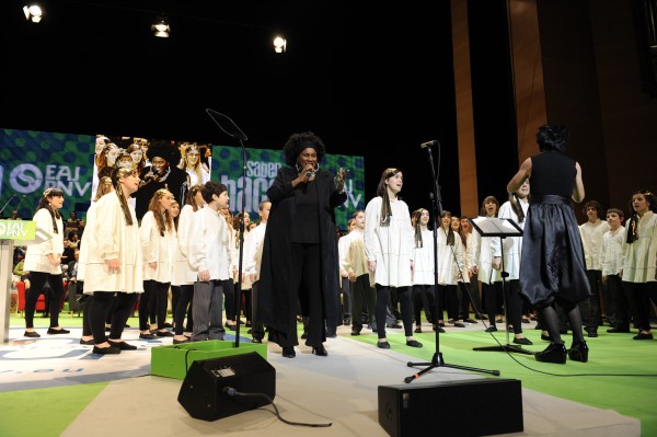 Aktuazio musikal bat ekitaldearen amaieran 