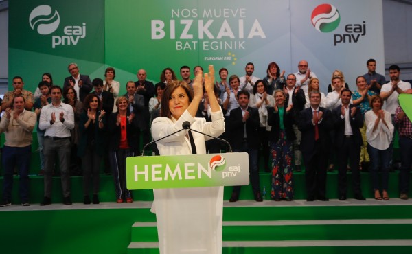 Mitina Basauri. Asier Iragorri, Unai Rementeria, Izaskun Bilbao Barandica, Andoni Ortuzar