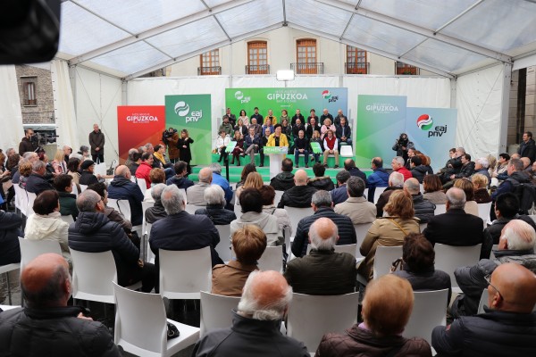 Mitin Bergara. Elena Lete, Markel Olano, Joseba Egibar, Iñigo Urkullu