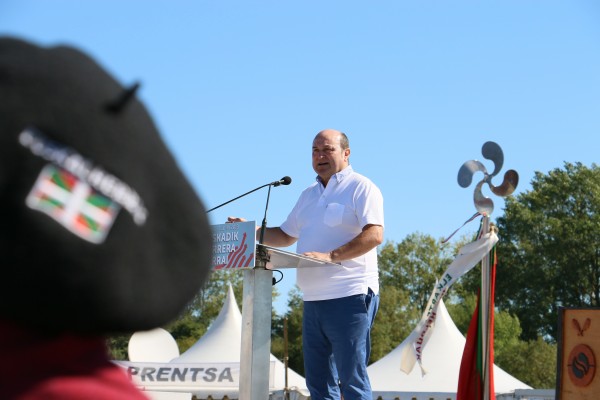 Alderdi Eguna 2019 - EAJ jendea