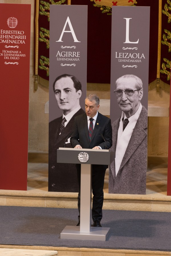 Homenaje a los Lehendakaris del exilio José Antonio Aguirre y Jesús Mª Leizaola