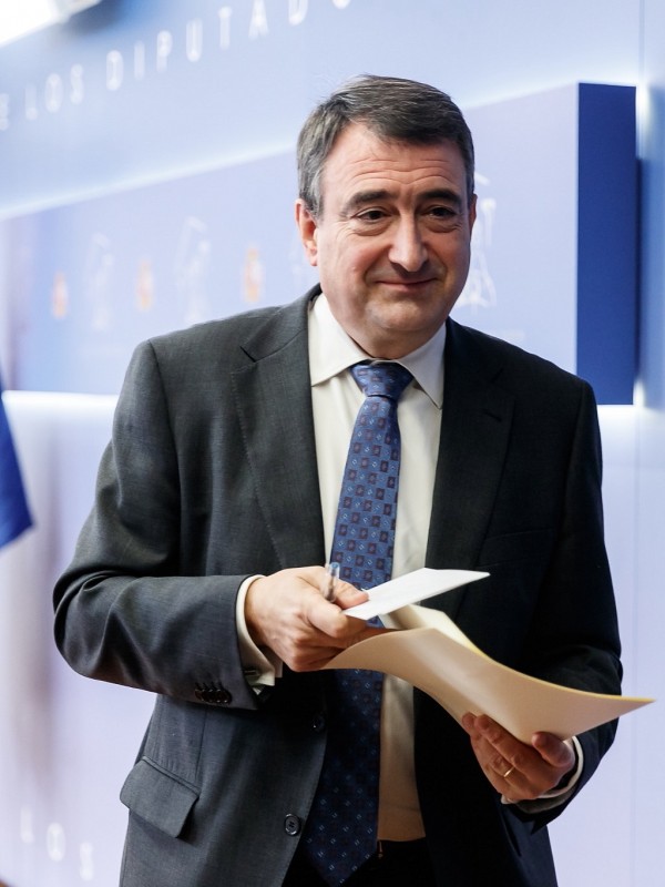 Aitor Esteban 