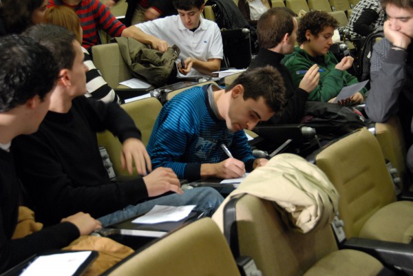 Acto en la Universidad