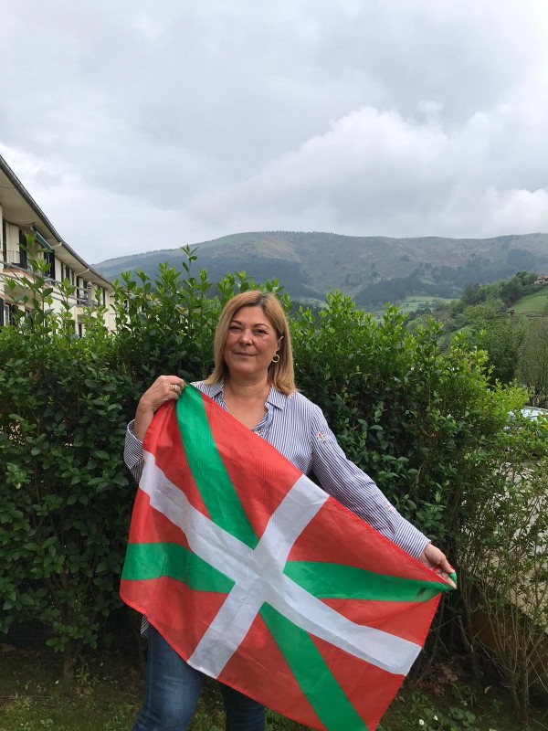 Aberri Eguna 2020 Lortuko dugu - Euskadi Aurrera - Ikurriña Etxean