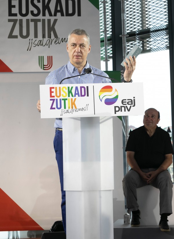 Mitin Tabakalera Donostia - Bakartxo Tejeria, Iñigo Urkullu, Andoni Ortuzar