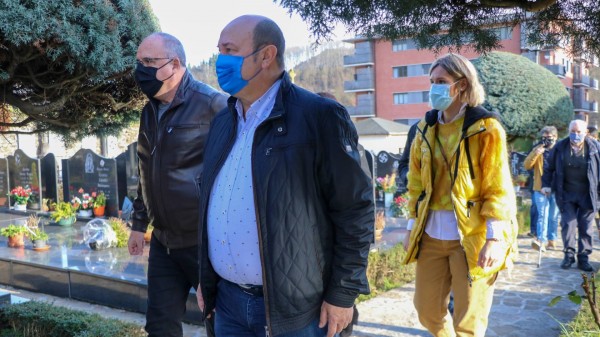 Joseba Rezolaren omenaldia