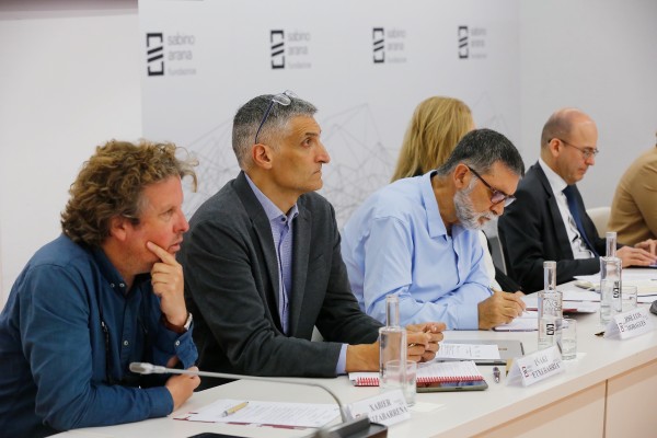 Entzunez Eraiki - Euskal erakunde-sistemaren etorkizuneko erronkak