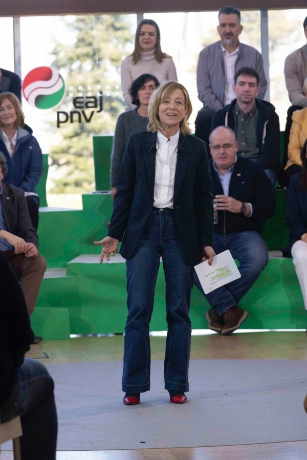 Presentación de las candidaturas municipales y forales de Gipuzkoa