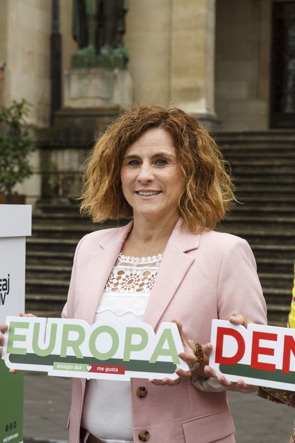 Kongresu eta Senaturako EAJ-PNVk Arabatik aurkeztuko dituen hautagaitzen aurkezpena