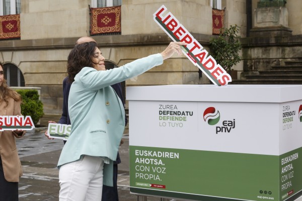 Presentación de las candidaturas de EAJ-PNV al Congreso y Senado por Araba