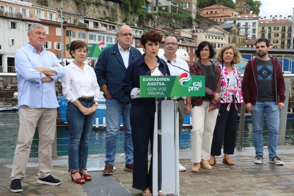 23-J Donostia - Maribel Vaquero, Joseba Egibar