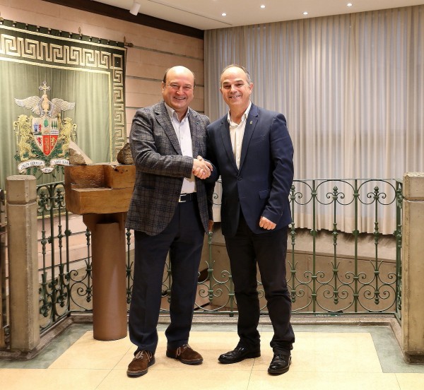 Reunión EAJ-PNV y Junts per Catalunya