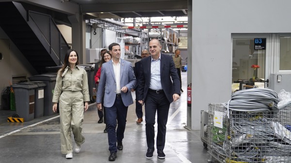 A-21  Imanol Pradales, Bakartxo Tejeria. Berrikuntza, digitalizazioa eta adimen artifizialari buruzko ekitaldi sektoriala