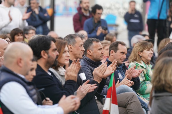 A-21 Mitina Errenterian Imanol Pradales, Bakartxo Tejeria, Joseba Egibar