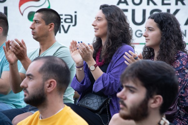 21-A Mitin Getxo. Imanol Pradales, Maitane Ipiñazar, Iñigo Urkullu, Andoni Ortuzar