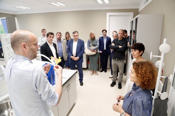  EAJ-PNVren bisita Berrikuntza Digitaleko Polora