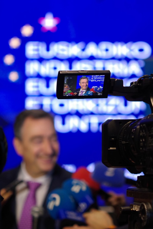 2026 01 15 EAJ eta klusterretako ordezkarien arteko bilera BATen