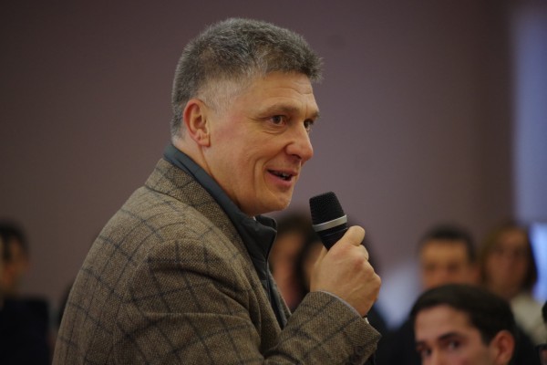2026 02 21 Etxebizitzaren erronkari erantzuna emanez