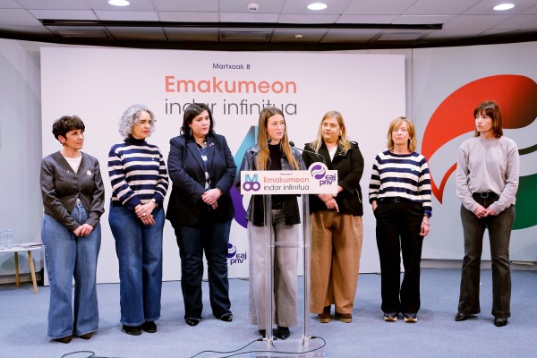 EAJ-PNV emakumeon “indar infinitua”