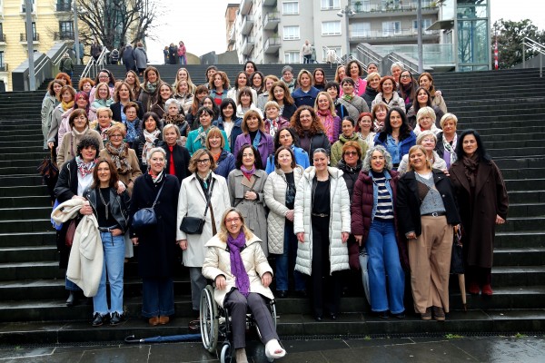 EAJ-PNV emakumeon “indar infinitua”