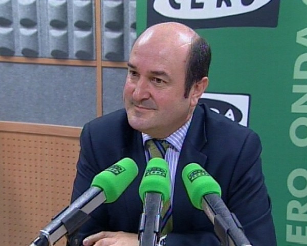 Andoni Ortuzar Onda Cero-n