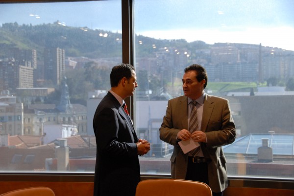 Reunión entre Rafael Anchia e Iñigo Urkullu