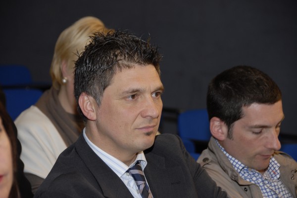 Reunión candidatos y alcaldes de Bizkaia