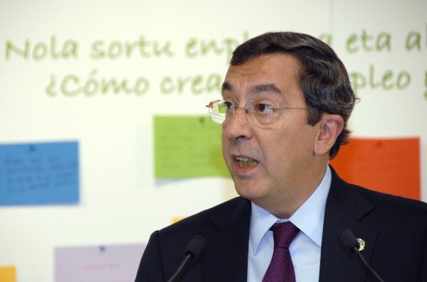 Reunión candidatos y alcaldes de Bizkaia