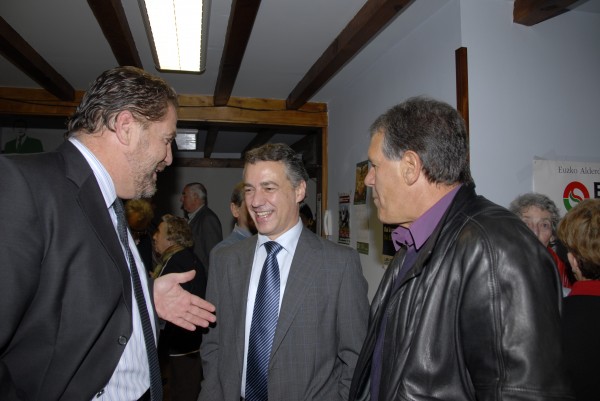 Donibane Lohitzuneko batzokiaren inaugurazioa