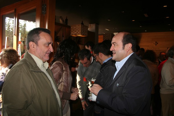 Ortuzar con alcaldes y candidatos de Mungialdea