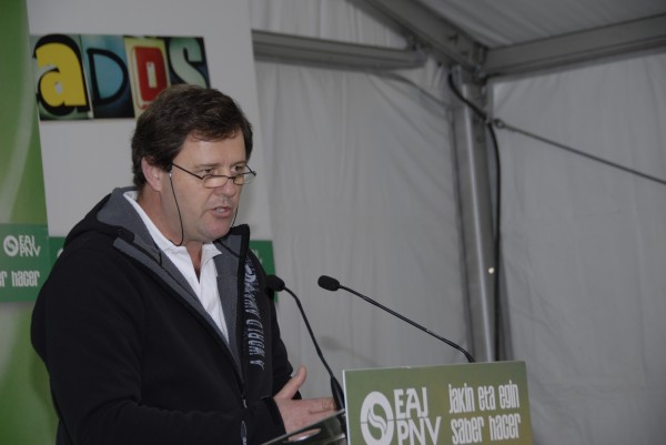 Sopelanako batzokiaren berinaugurazioa