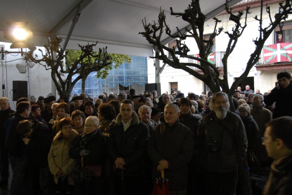 Sabino Aranaren heriotzaren 107. urteurrena