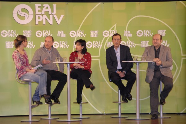 Acto en el Elai Alai aretoa