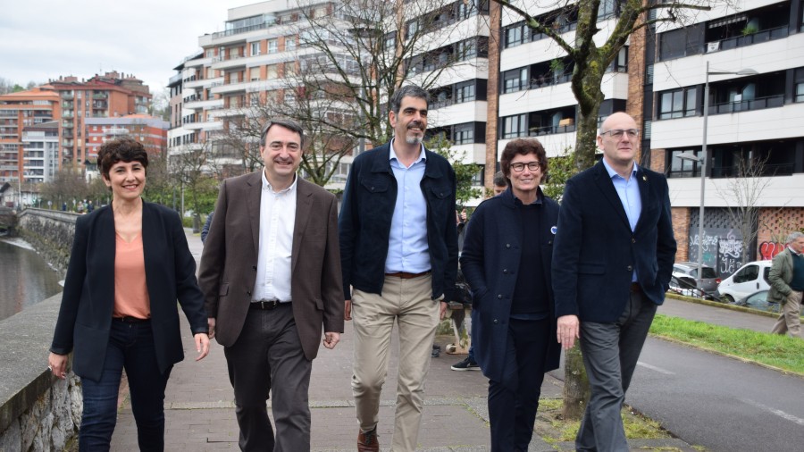 Donostiako interesen defentsa Madrilen