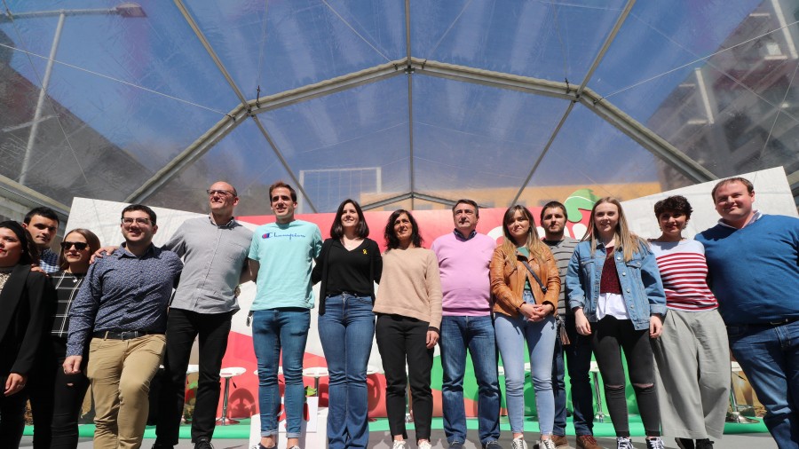 Mitina Tolosa. EGI Eguna. Aitor Esteban, Olatz Peon, Aitana Agirre
