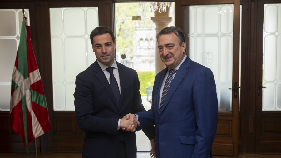 Reunión Aitor Esteban-Lehendakari Imanol Pradales 
