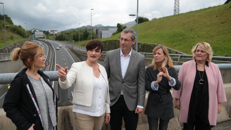 EAJ-PNV reitera su “compromiso” para descongestionar el tráfico de Bazkardo con un nuevo viaducto EAJ-PNV reitera su “compromiso” para descongestionar el tráfico de Bazkardo con un nuevo viaducto
