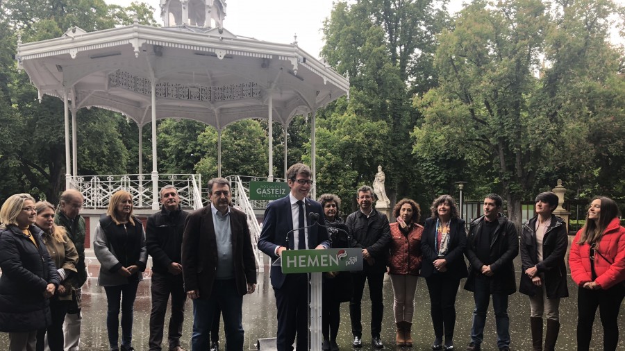 Gorka Urtaran, Vitoria-Gasteizen egonkortasun, akordio, kudeaketa zorrotz eta garapen ekonomikoaren aldeko berme gisa aurkezten da Gorka Urtaran, Vitoria-Gasteizen egonkortasun, akordio, kudeaketa zorrotz eta garapen ekonomikoaren aldeko berme gisa aurkezten da