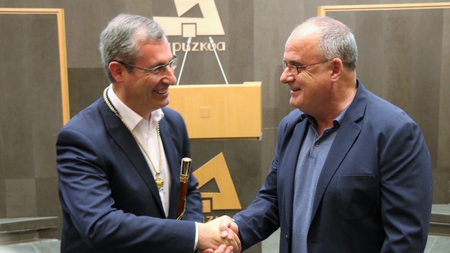 Markel Olano da Gipuzkoak etorkizunera begira dituen erronkei aurre egiteko behar duen Diputatu Nagusia Markel Olano da Gipuzkoak etorkizunera begira dituen erronkei aurre egiteko behar duen Diputatu Nagusia
