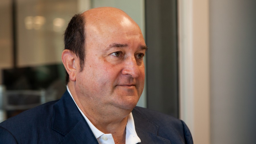Ortuzar: “Guk Podemosi ez diogu Gobernuan sartzeko betorik jartzen, baina bai eskatzen dugu gurekin egitasmoaz hitz egitea” Ortuzar: “Guk Podemosi ez diogu Gobernuan sartzeko betorik jartzen, baina bai eskatzen dugu gurekin egitasmoaz hitz egitea”