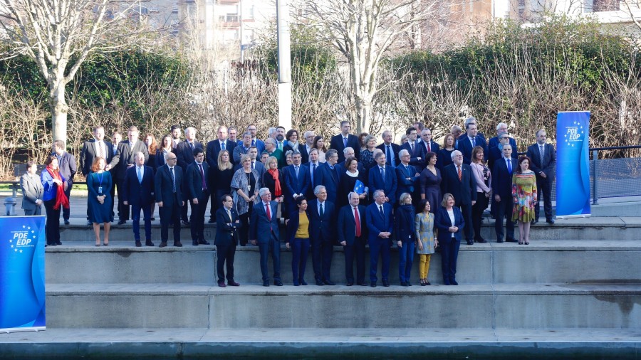 Ortuzar encabeza la delegación de EAJ-PNV que participa en el Consejo que el Partido Demócrata Europeo celebra hoy y mañana en París Ortuzar encabeza la delegación de EAJ-PNV que participa en el Consejo que el Partido Demócrata Europeo celebra hoy y mañana en París