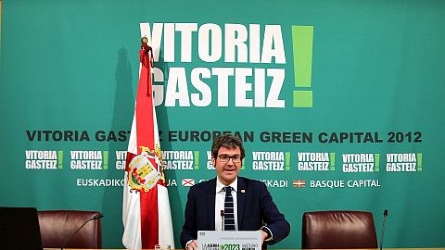 Gorka Urtaran intensificará en 2020 la capacidad del Gobierno municipal para gestionar, llegar a acuerdos y materializar proyectos Gorka Urtaran intensificará en 2020 la capacidad del Gobierno municipal para gestionar, llegar a acuerdos y materializar proyectos
