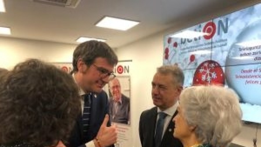 Gorka Urtaran felicita la Navidad a sus vecinas y vecinos a través de BetiON Gorka Urtaran felicita la Navidad a sus vecinas y vecinos a través de BetiON