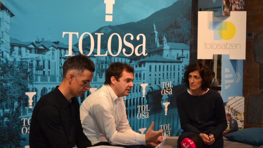Gobernantza eredu berrietan sakonduz, komunitatea sendotzeko