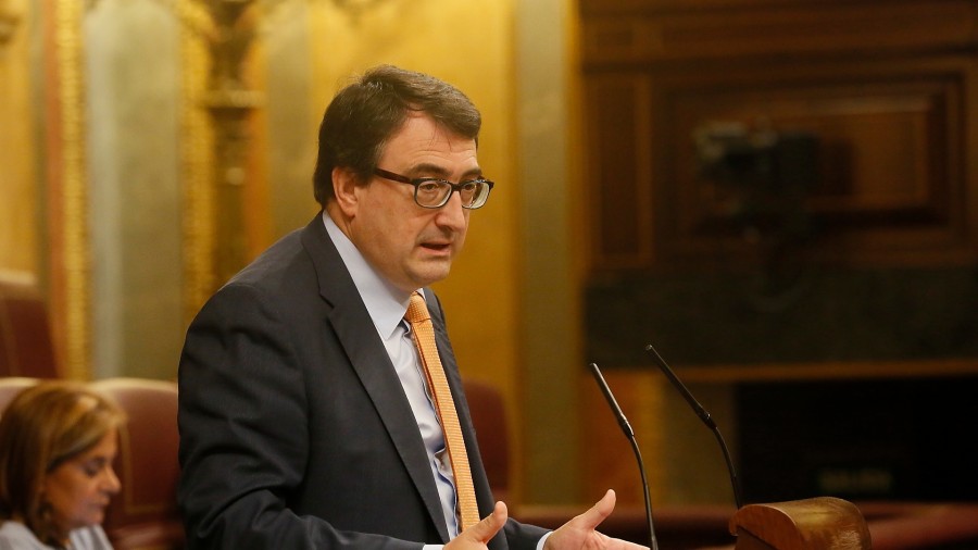 EAJ-PNV lleva al Pleno del Congreso una iniciativa para reclamar igualdad en las cárceles e introducir la perspectiva de género en la política penitenciaria EAJ-PNV lleva al Pleno del Congreso una iniciativa para reclamar igualdad en las cárceles e introducir la perspectiva de género en la política penitenciaria